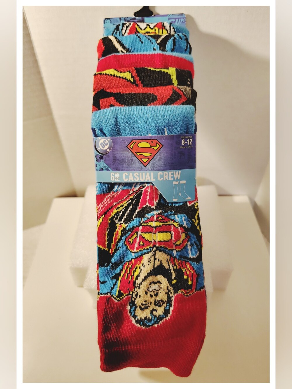 D.C. Comics 'SUPERMAN' 6-Pair of Novelty Crew Socks - Fits Shoe Size 8-12 *NIP*
